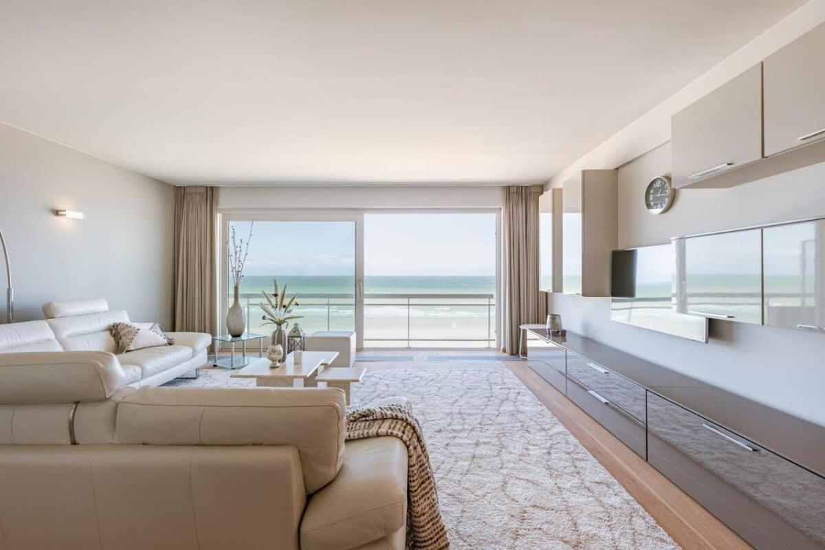 Huswell - With Stunning Sea View In Appartement Middelkerke